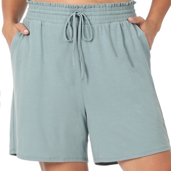 Zenana Plus Size Drawstring Shorts with Pockets - Picture 3 of 3